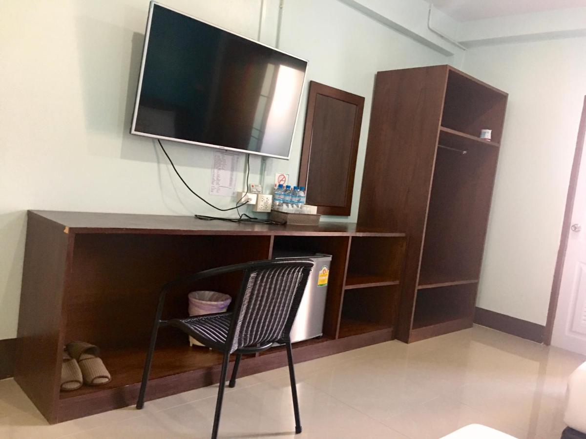 Chat House Soi 18 Mithuna Chiangrai Чианг Рай Екстериор снимка
